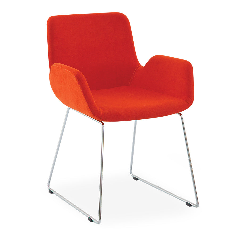 Pass Chair