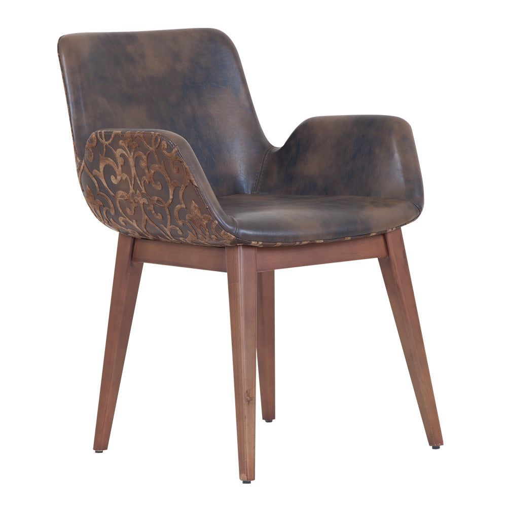 Pass Chair